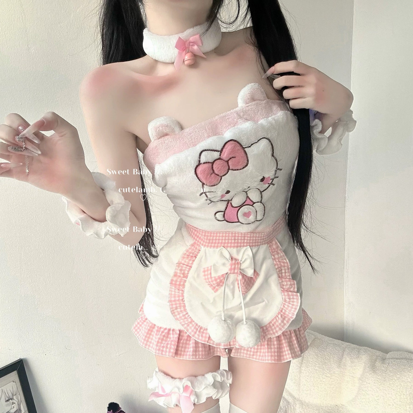 Cute fur ball jumpsuit BL20